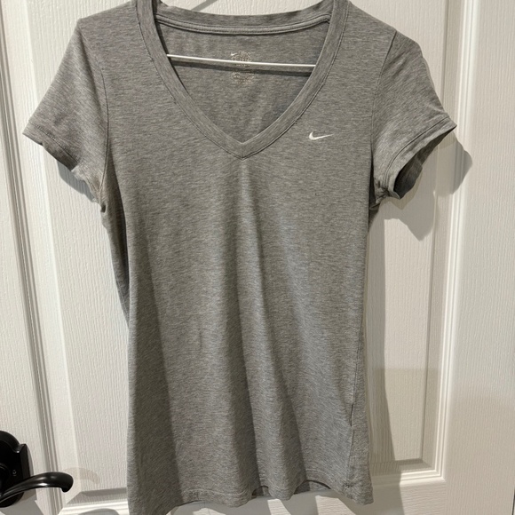 Nike Gray Dri-Fit Vneck Tee Shirt Top - Picture 1 of 6